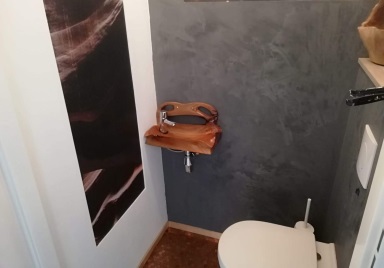 Stucwerk in toilet